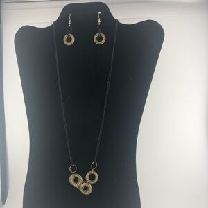 Jewelry 2 piece necklace set Black chain with wagon wheel pendant